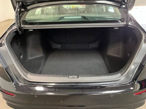 Used 2023 Honda Accord Touring image 17