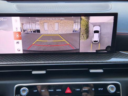 New 2026 Genesis GV80 3.5T e-SC AWD/4WD image 13