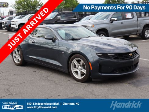 Used 2022 Chevrolet Camaro LT w/ Technology Package RWD image 1