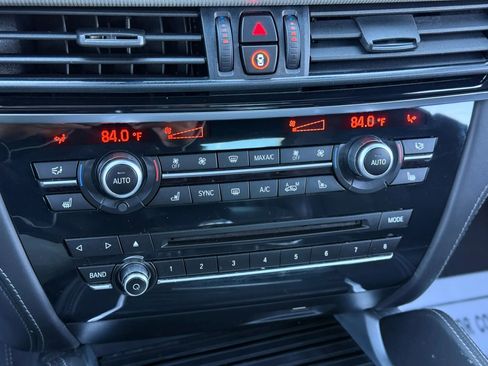 Used 2017 BMW X6 M image 23
