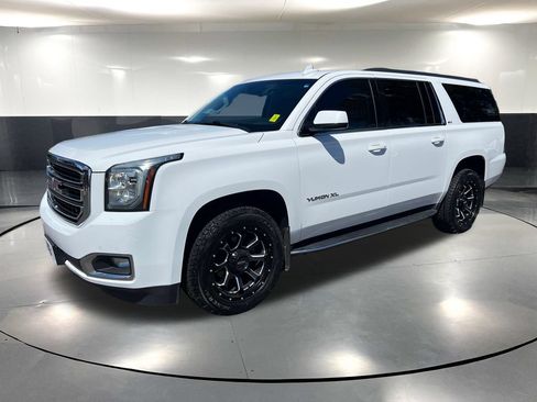 Used 2019 GMC Yukon XL SLT AWD/4WD image 12