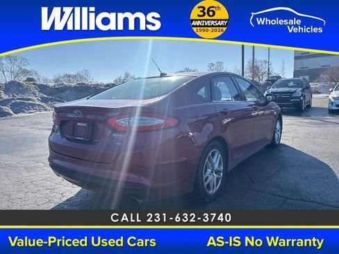 Used 2013 Ford Fusion SE image 24