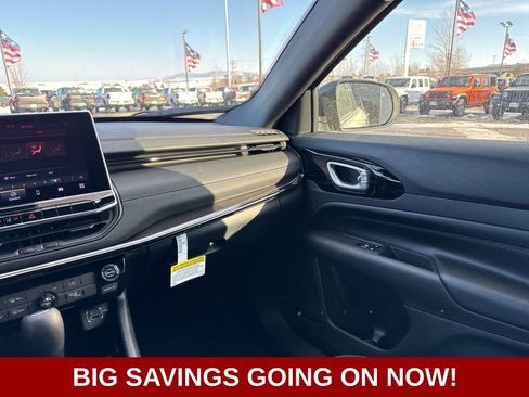 New 2026 Jeep Compass Latitude AWD/4WD image 43