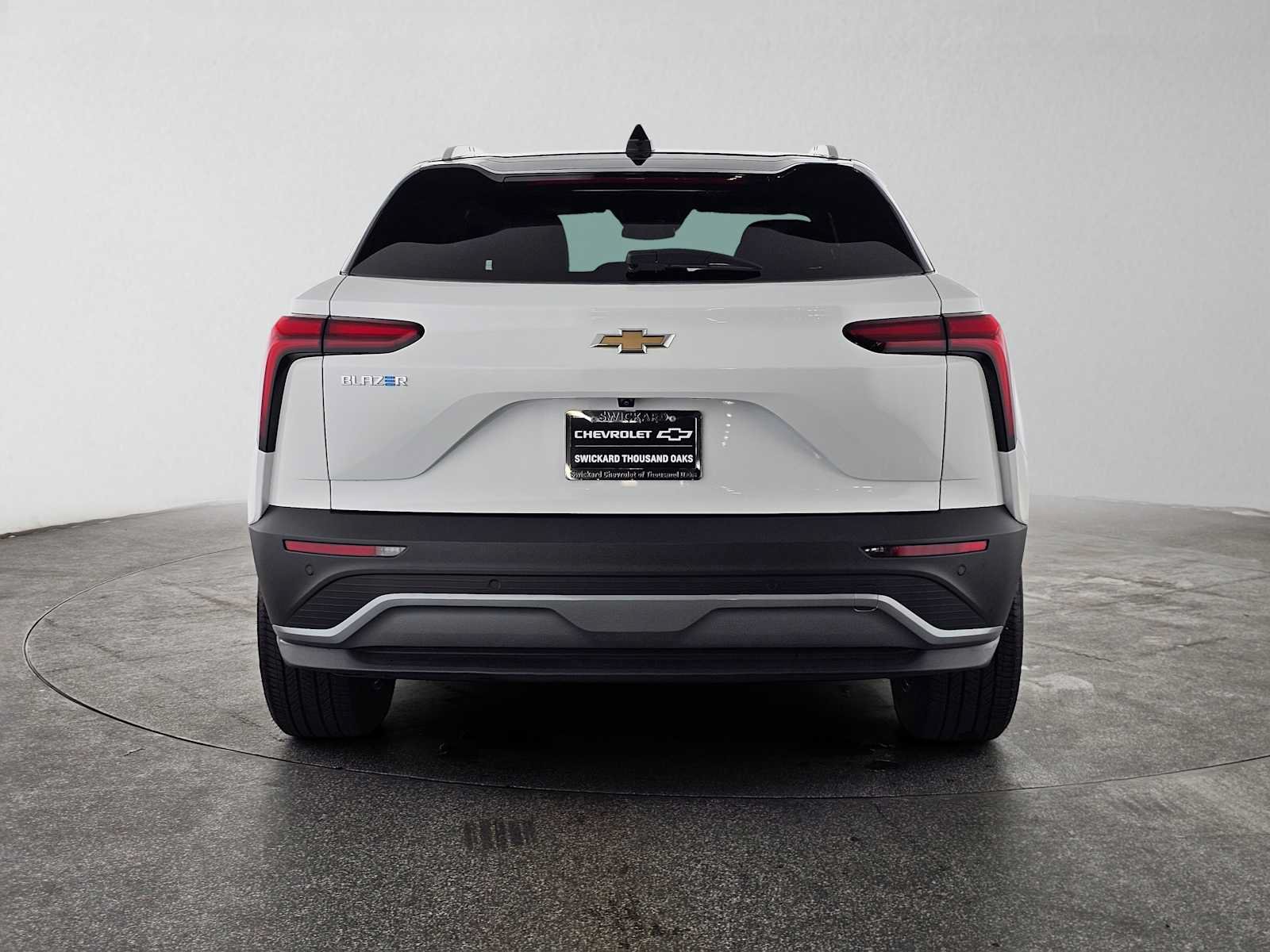 Used 2026 Chevrolet Blazer EV LT FWD image 4