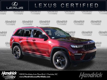 Used 2023 Jeep Grand Cherokee Limited w/ Black Appearance Package