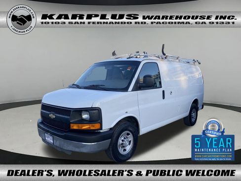 Used 2014 Chevrolet Express 2500 image 1