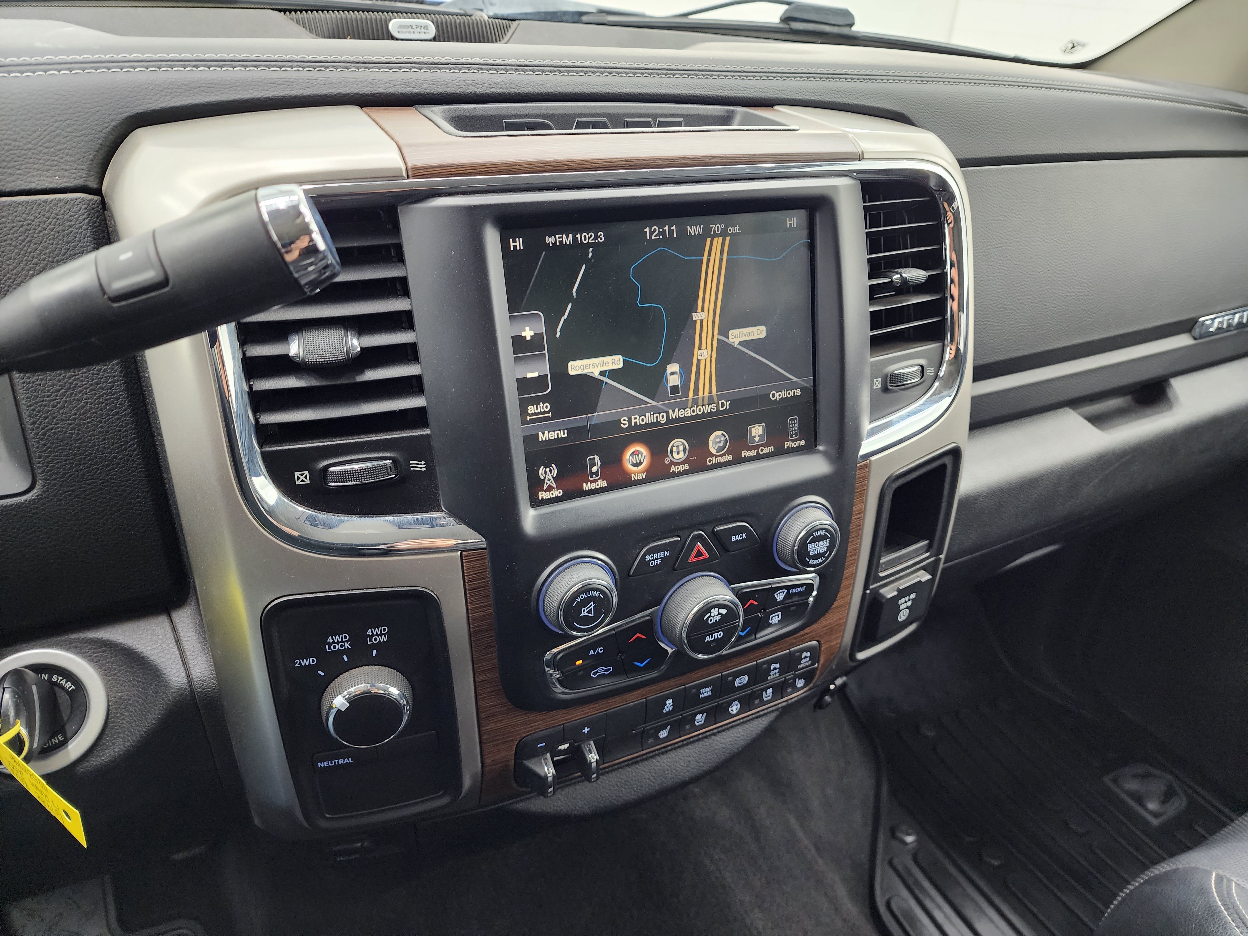 Used 2017 RAM 2500 Laramie AWD/4WD image 11