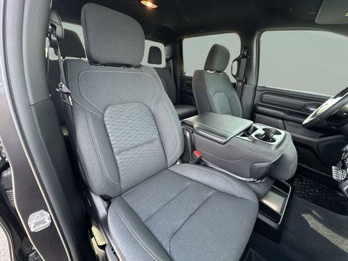 Used 2026 RAM 1500 Warlock AWD/4WD image 38