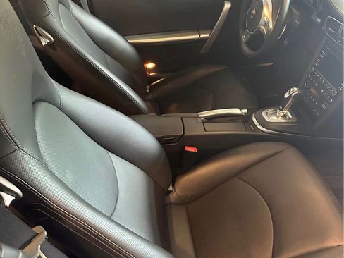 Used 2011 Porsche 911 4 Coupe image 8