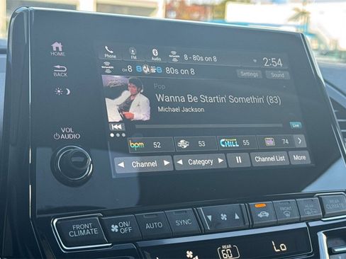 Used 2023 Honda Odyssey EX-L image 18