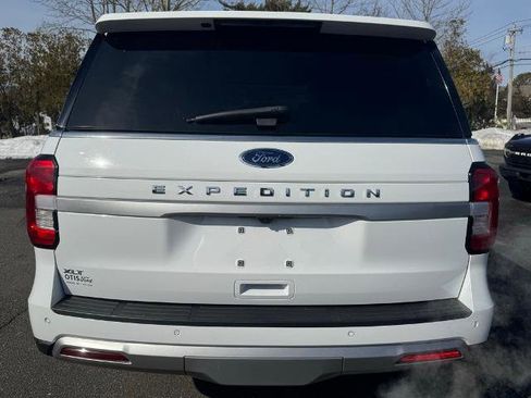 Certified 2023 Ford Expedition XLT AWD/4WD image 5