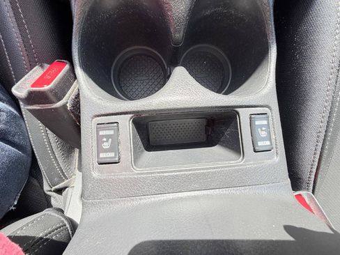 Used 2019 Nissan Rogue SL AWD/4WD image 16