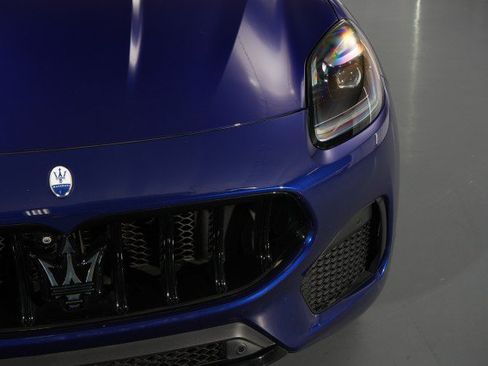 Used 2023 Maserati Grecale Modena AWD/4WD image 9