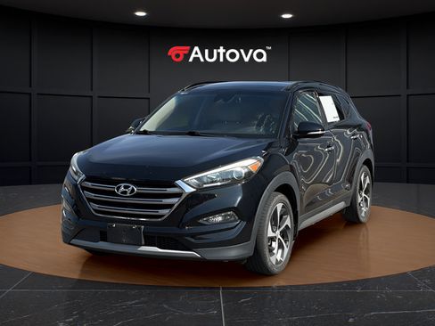 Used 2017 Hyundai Tucson Limited w/ Limited Ultimate Package 03 AWD/4WD image 2