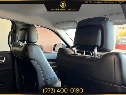 Used 2020 Dodge Durango SXT image 32