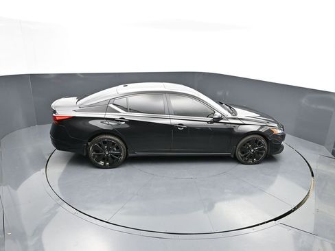 Used 2022 Nissan Altima 2.5 SR w/ Midnight Edition Package AWD/4WD image 32