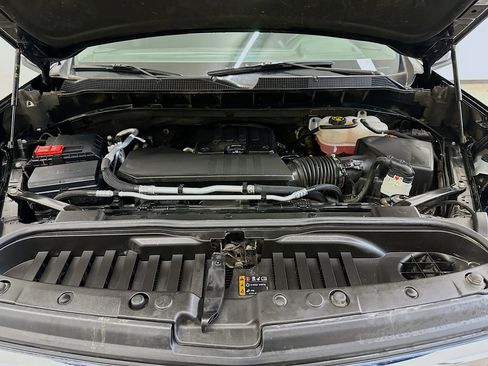 Used 2023 Chevrolet Silverado 1500 LT image 34