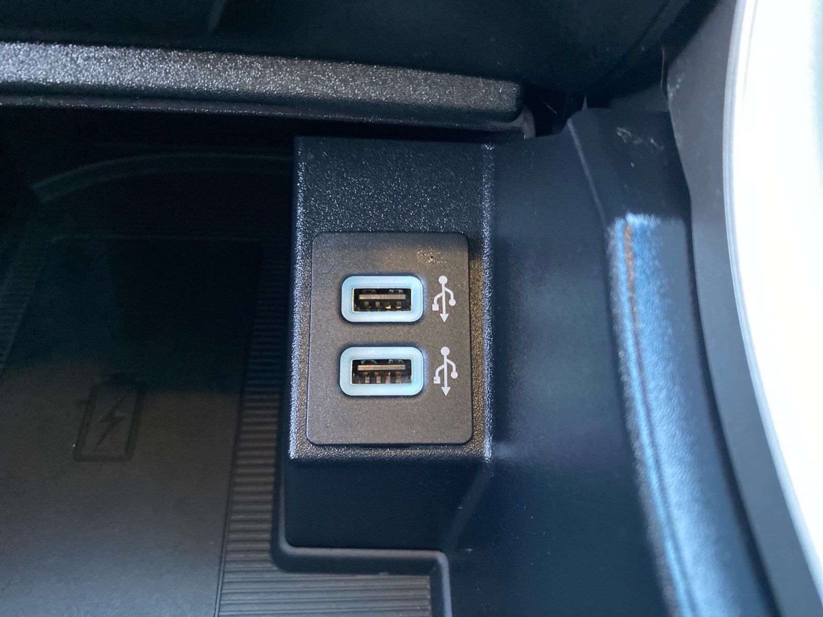 Used 2019 Ford Edge SEL w/ Equipment Group 201A AWD/4WD image 17