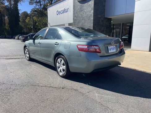 Used 2008 Toyota Camry LE image 3