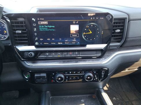 Used 2024 Chevrolet Silverado 3500 LTZ w/ LTZ Plus Package image 18