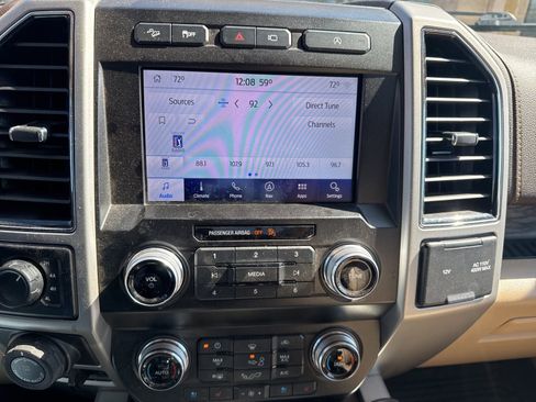 Used 2020 Ford F150 Lariat w/ Equipment Group 502A Luxury image 8