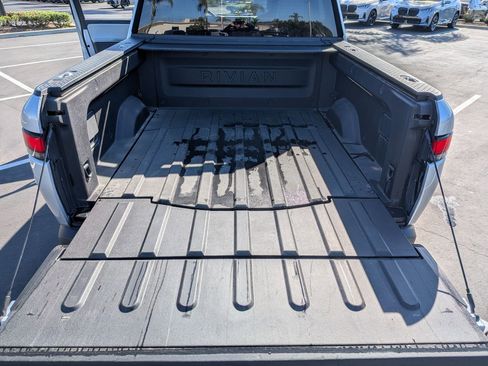 Used 2024 Rivian R1T Adventure image 31