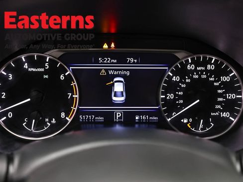 Used 2024 Nissan Altima 2.5 SR FWD image 18
