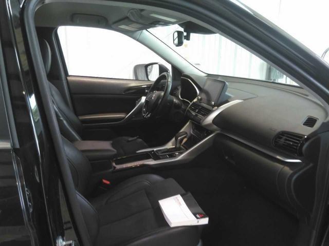 Used 2025 Mitsubishi Eclipse Cross SE AWD/4WD image 9