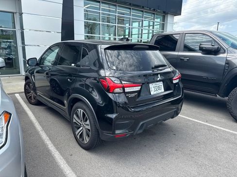 Used 2024 Mitsubishi Outlander Sport SE AWD/4WD image 3