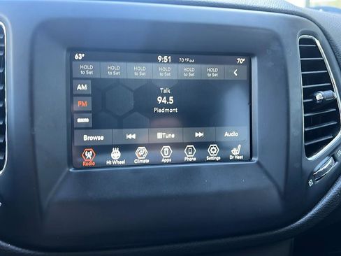 Used 2019 Jeep Compass Latitude w/ Cold Weather Group image 14