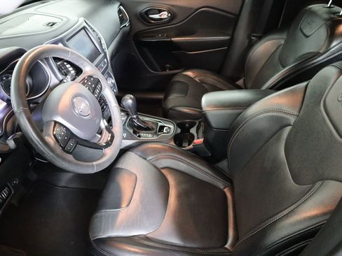 Used 2023 Jeep Cherokee Altitude Lux image 27