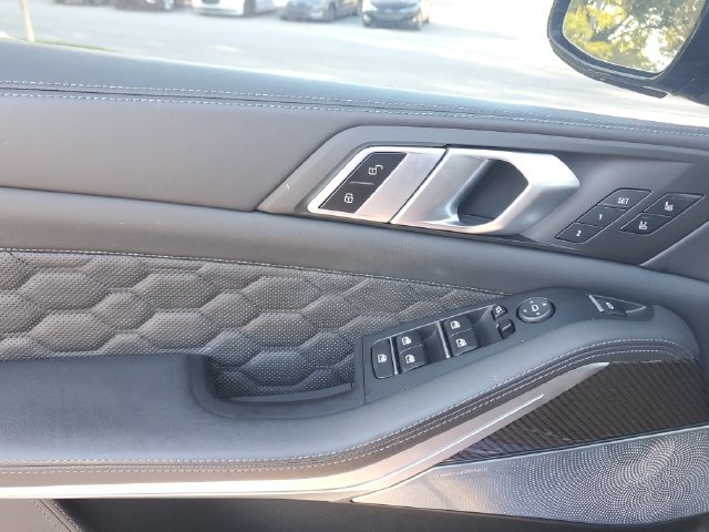 Used 2021 BMW X5 M w/ Competition Package AWD/4WD image 18