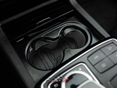 Used 2018 Mercedes-Benz GLE 43 AMG 4MATIC w/ Premium 3 Package image 34