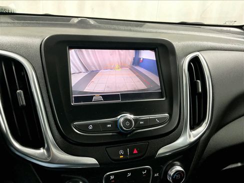 Used 2022 Chevrolet Equinox LT image 19