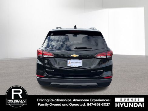 Used 2023 Chevrolet Equinox Premier image 8