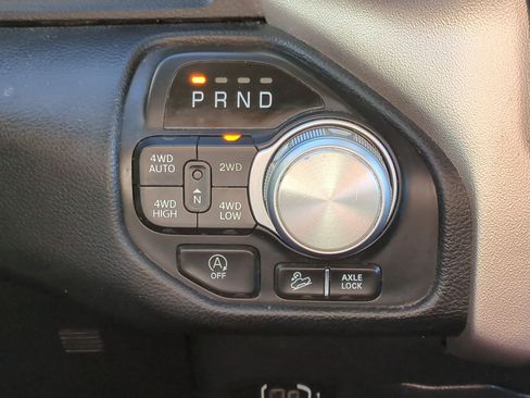 Used 2020 RAM 1500 Laramie w/ Off Road Group image 23