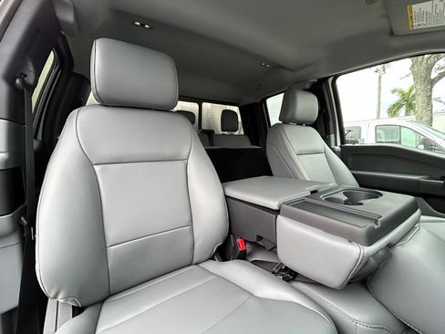 New 2026 Ford F550 4x4 SuperCab Super Duty image 24