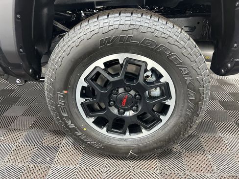 New 2025 Toyota Tacoma TRD Off-Road image 29