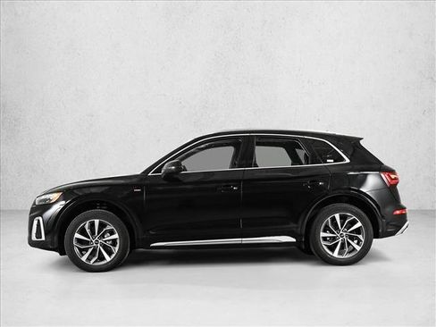 Used 2023 Audi Q5 2.0T Premium Plus w/ Premium Plus Package AWD/4WD image 9