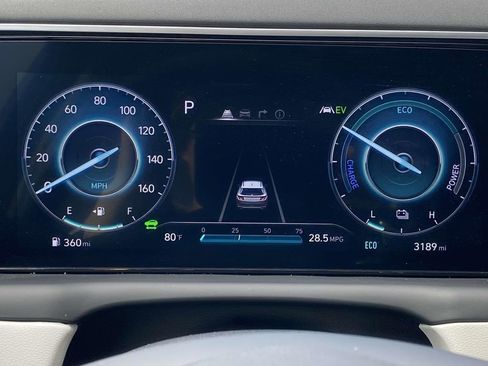 Used 2024 Hyundai Tucson Limited image 15