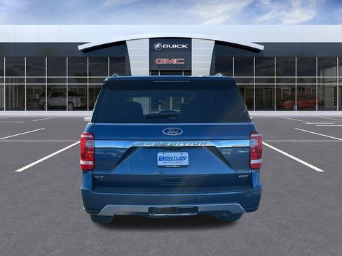 Used 2018 Ford Expedition XLT w/ Equipment Group 202A image 4