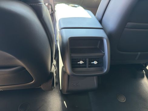 New 2026 Cadillac Lyriq Luxury image 27