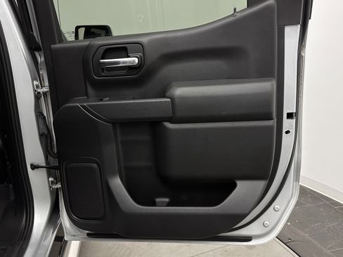 Used 2019 Chevrolet Silverado 1500 LT w/ All-Star Edition image 29