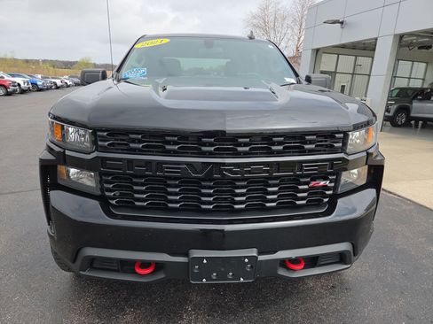 Certified 2021 Chevrolet Silverado 1500 Custom Trail Boss w/ Midnight Edition AWD/4WD image 2