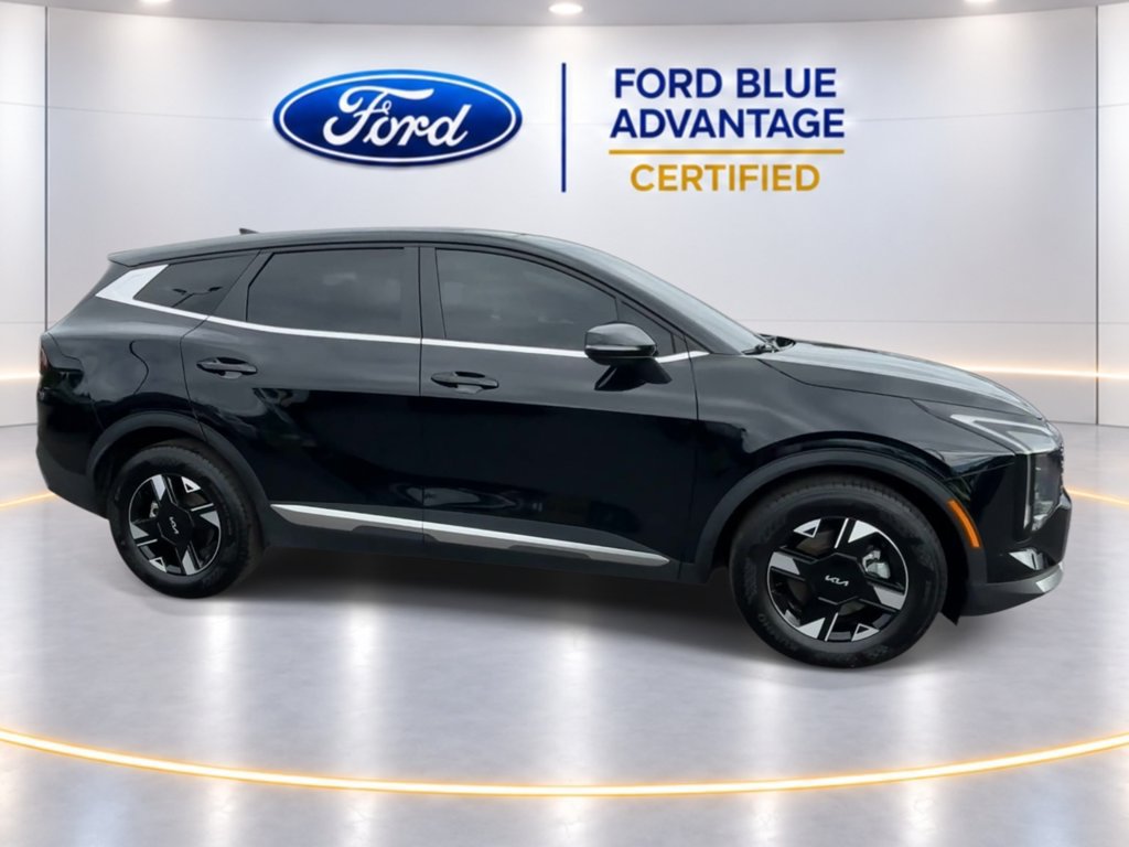 Used 2026 Kia Sportage LX w/ LX Convenience Package FWD image 3