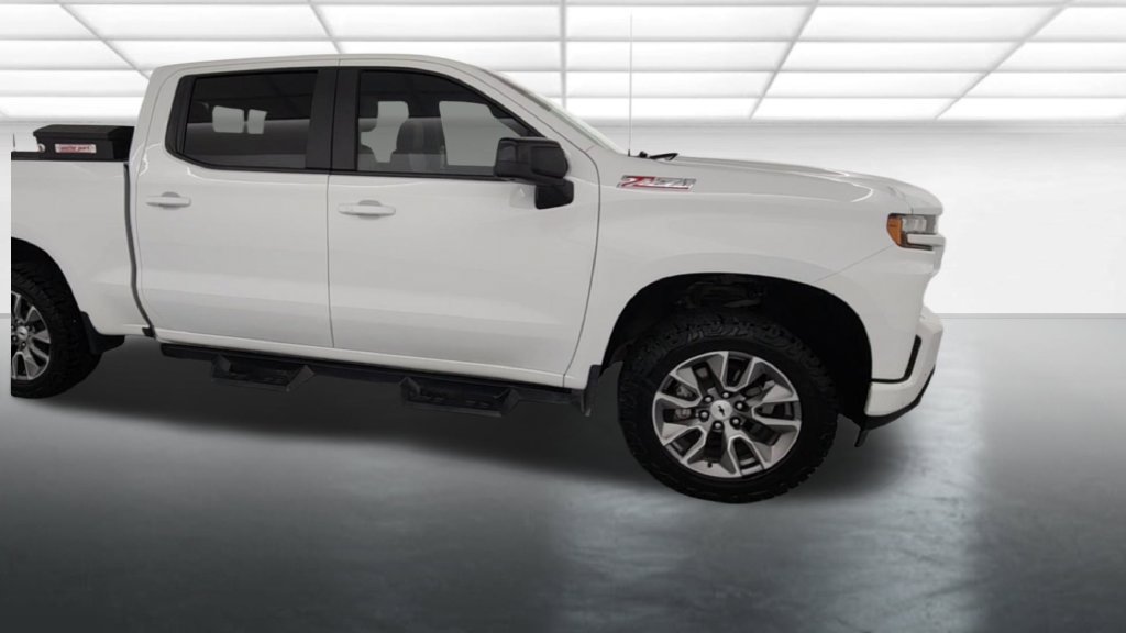Used 2021 Chevrolet Silverado 1500 RST w/ Convenience Package II AWD/4WD image 9
