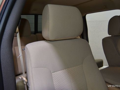 Used 2012 Ford F150 XLT w/ XLT Chrome Pkg image 14