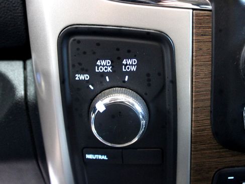 Used 2017 RAM 2500 Laramie w/ Convenience Group image 21