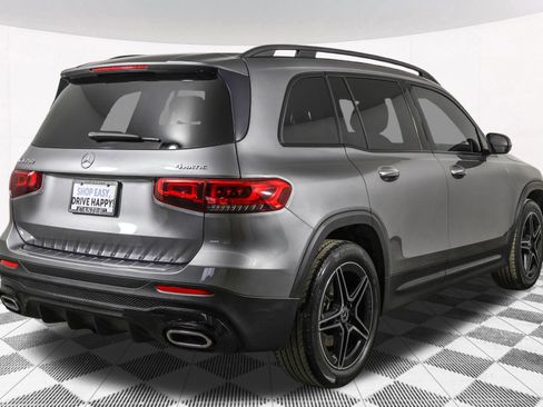 Used 2021 Mercedes-Benz GLB 250 4MATIC w/ AMG Line image 15