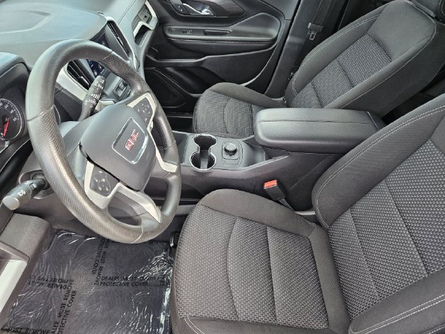 Used 2024 GMC Terrain SLE FWD image 13
